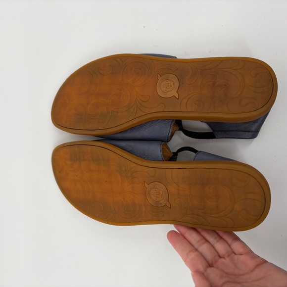 Born Cove Modern Women's Leather Sandals Blue Size US 10M - Picture 12 of 12